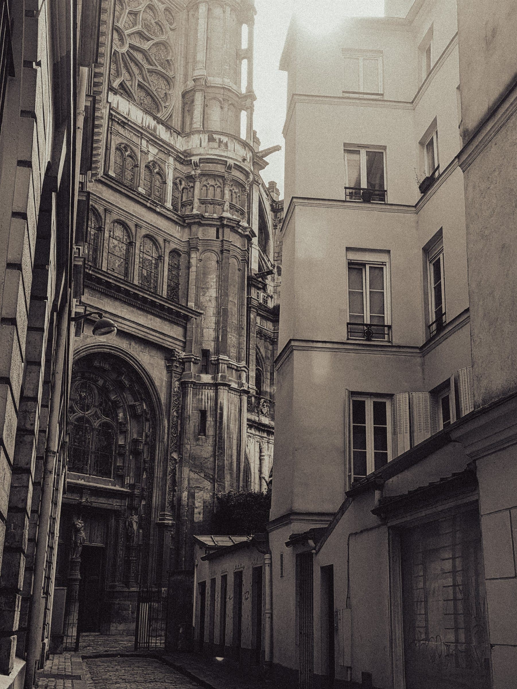 Saint-Eustache, alley